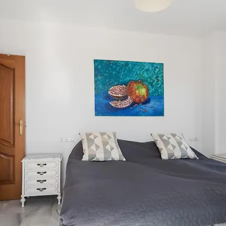 Big Terrace Retreat And Only Steps From & Town * La Herradura (Granada)
