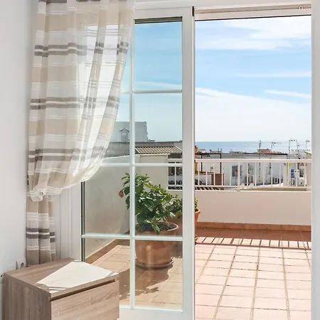 Big Terrace Retreat And Only Steps From & Town * La Herradura (Granada)